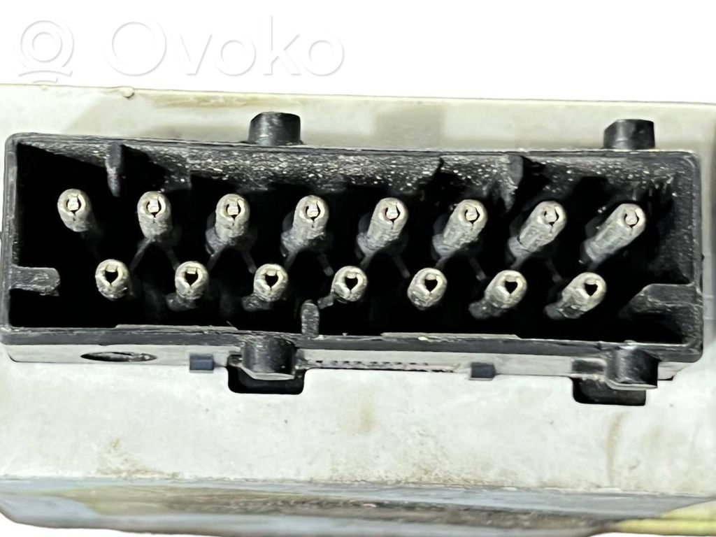 Trailer hitch control unit