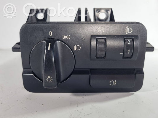 Headlight switch