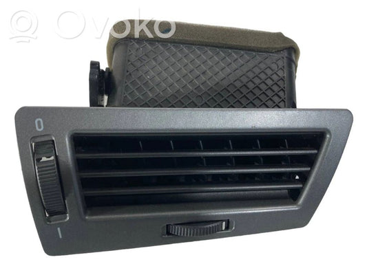 Side air grille