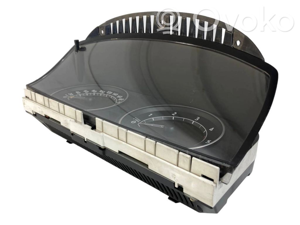 Spidometrs (instrumentu panelī)