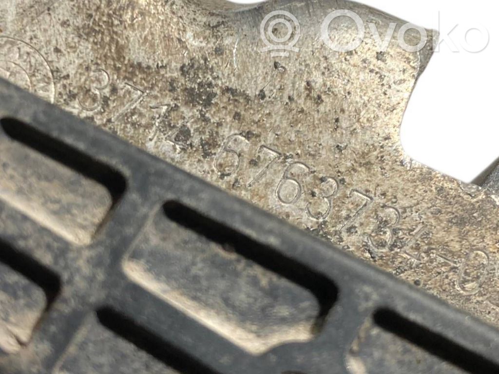 Augstuma sensors (priekšējo lukturu)