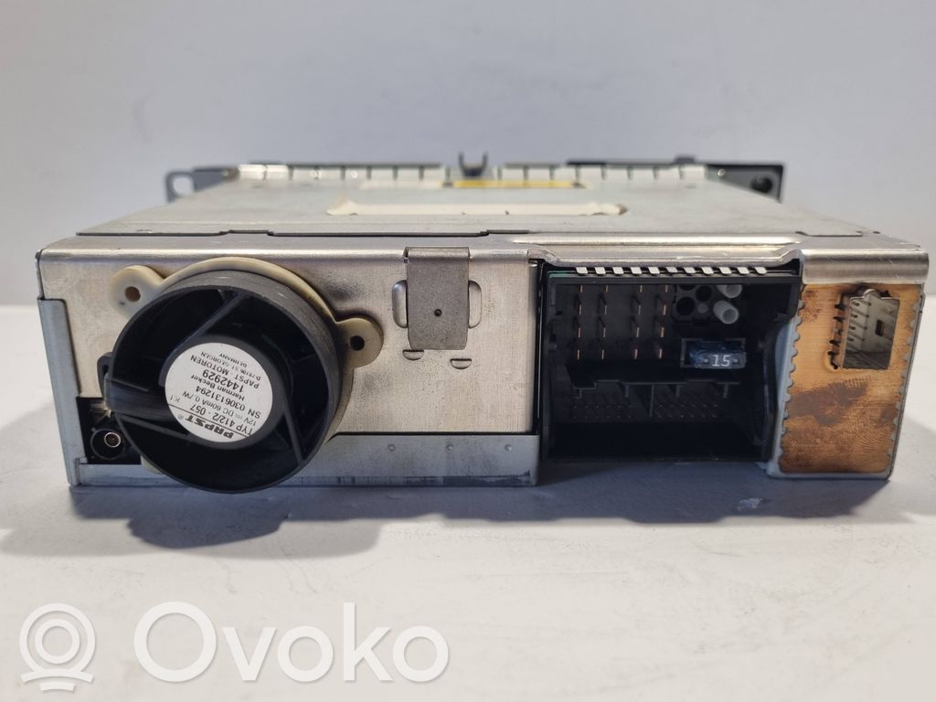 Радио / CD/DVD-плеер / навигация