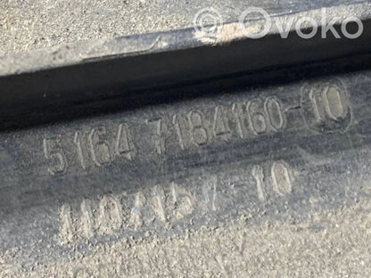 Priekšējā luktura turētājs