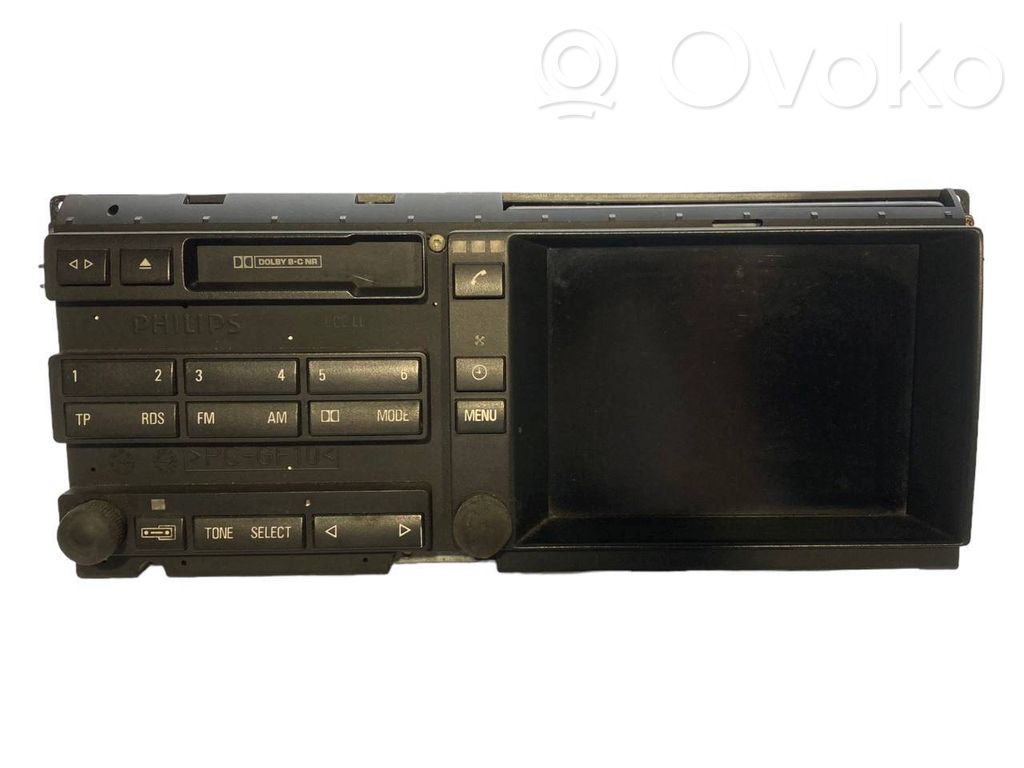 Radio / CD/DVD atskaņotājs / navigācija