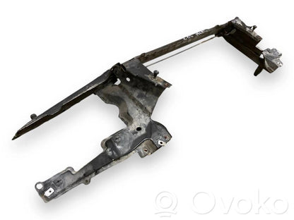 Radiatoru paneļa augšējā daļa (televizors)