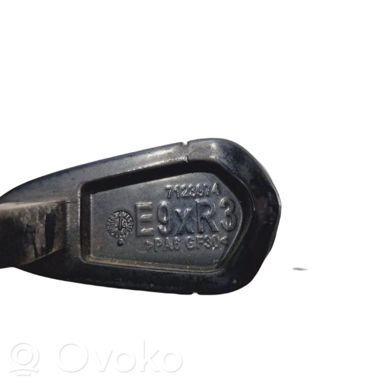 External opening handle