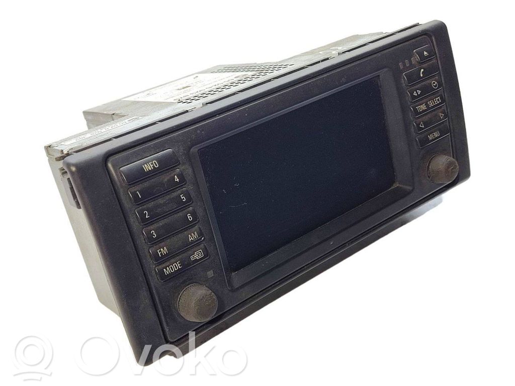 Radio / CD/DVD atskaņotājs / navigācija