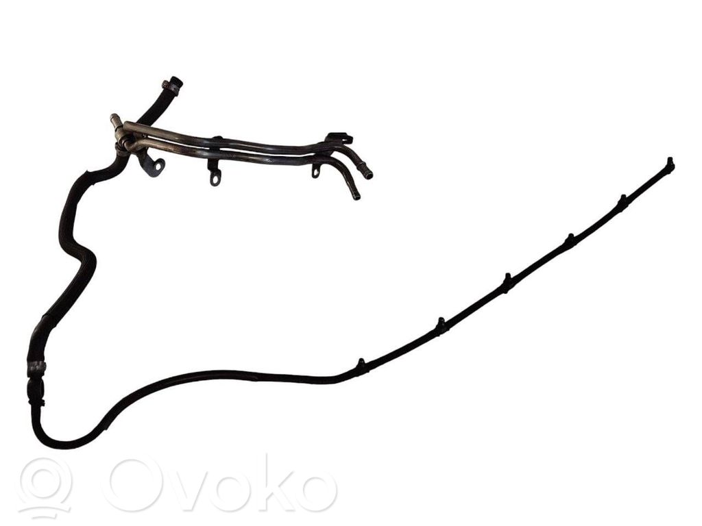 Degvielas atplūdes caurule