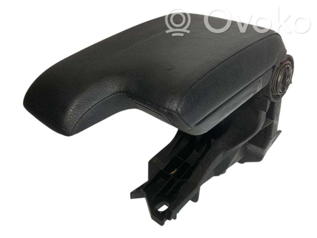 Подлокотник