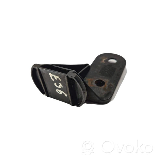 Front bumper holder