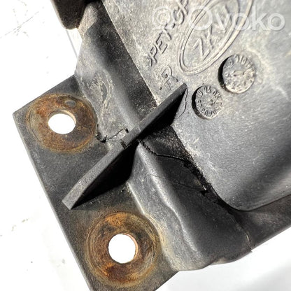 Miglas lukturis priekšā