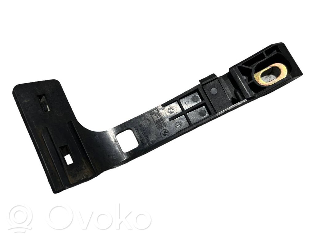 Akseleratora pedāļa turētājs