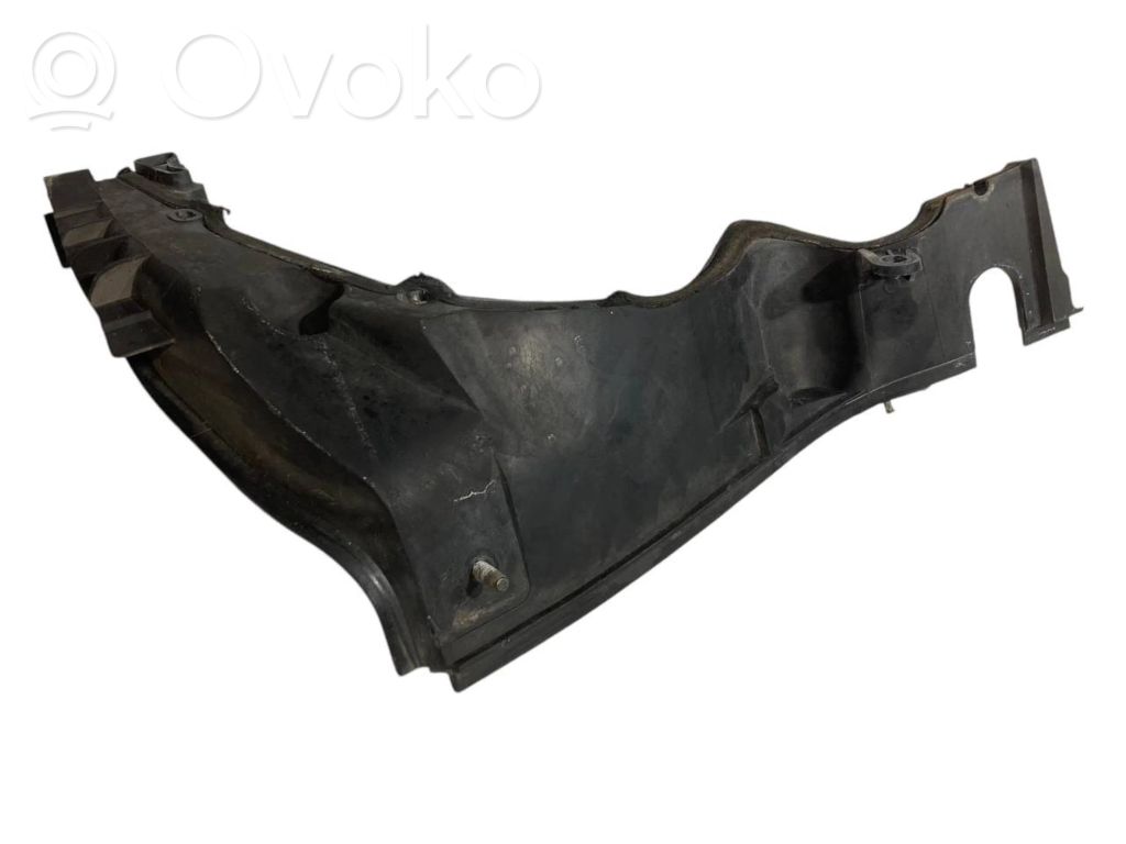 Cita veida dzinēja nodalījuma detaļa