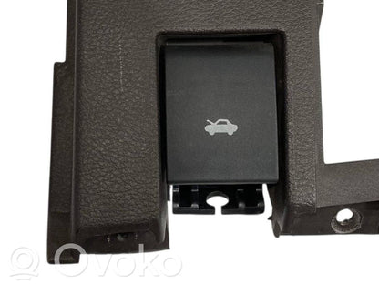 Paneļa dekoratīvās apdares vairogs (apakšējais)