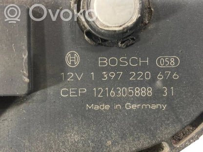 Stikla tīrītāja motoriņš