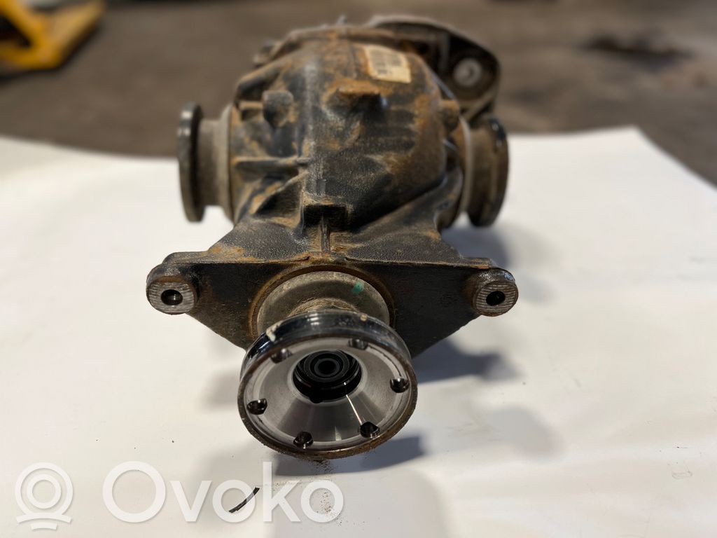 Aizmugurējais reduktors