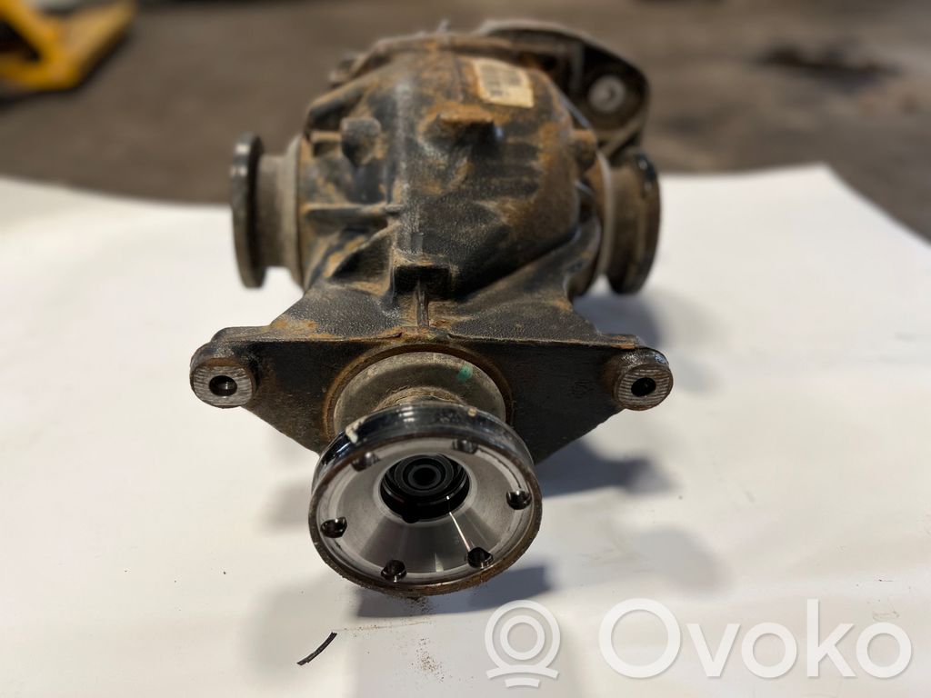 Aizmugurējais reduktors