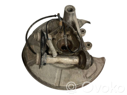 Aizmugurē riteņa rumbas vārpstas šarnīrs (stupica, capfa)