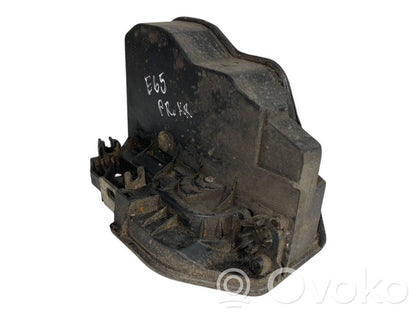 Front lock