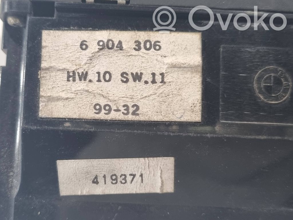 Window lift control switch(es)