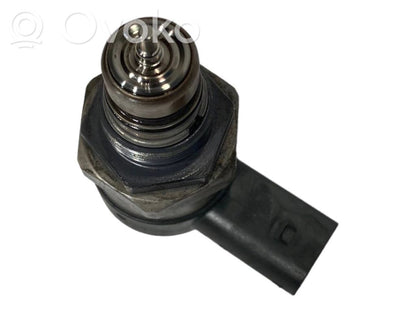 Fuel pressure regulator