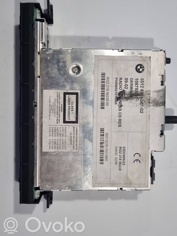 Radio / CD/DVD atskaņotājs / navigācija