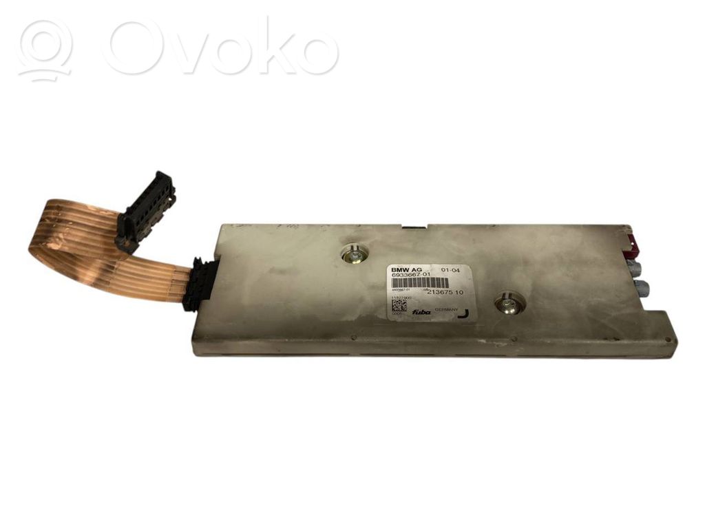 Antenna amplifier
