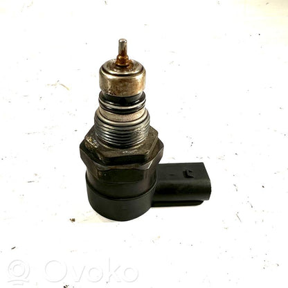 Fuel pressure regulator