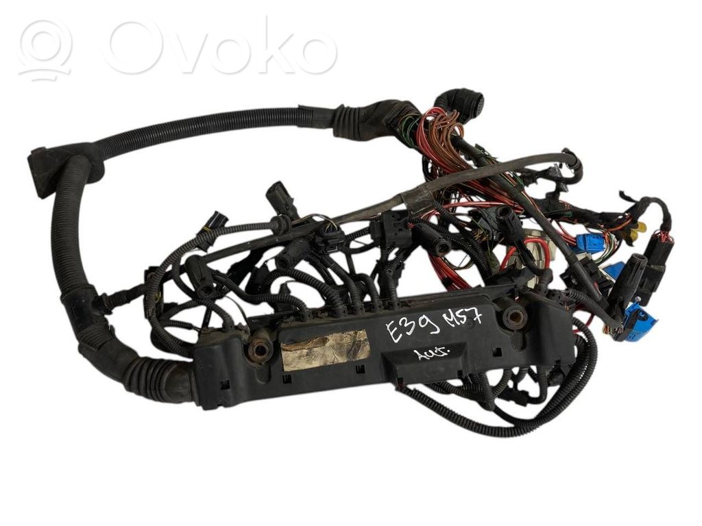 Dzinēja vadu instalācija