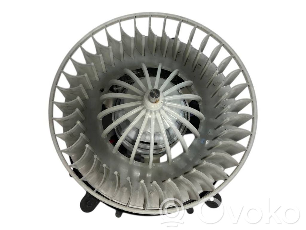 Mazā radiatora ventilators