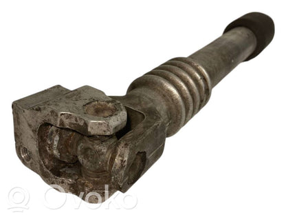 Stūresrata ass krustsavienojums