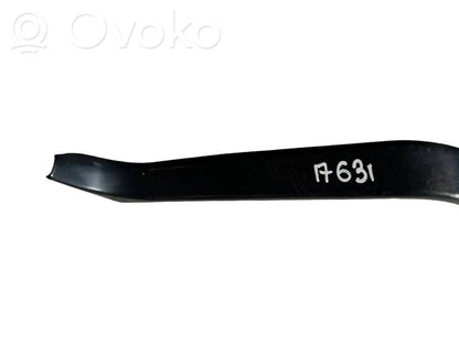 Другой тип декоративной отделки багажника