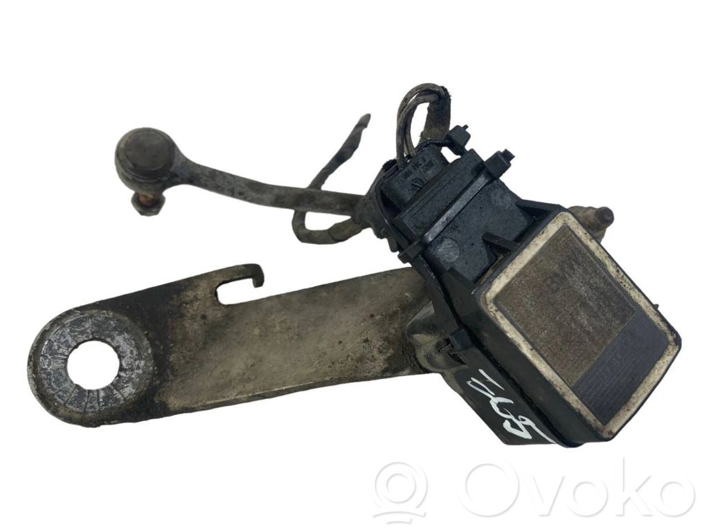 Height sensor (headlights)