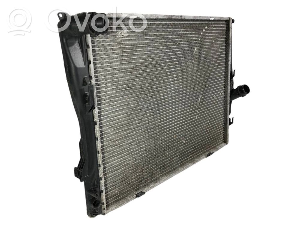 Dzesēšanas šķidruma radiators