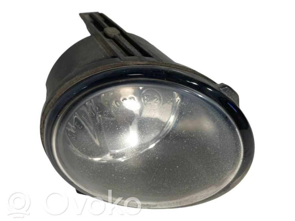 Miglas lukturis priekšā