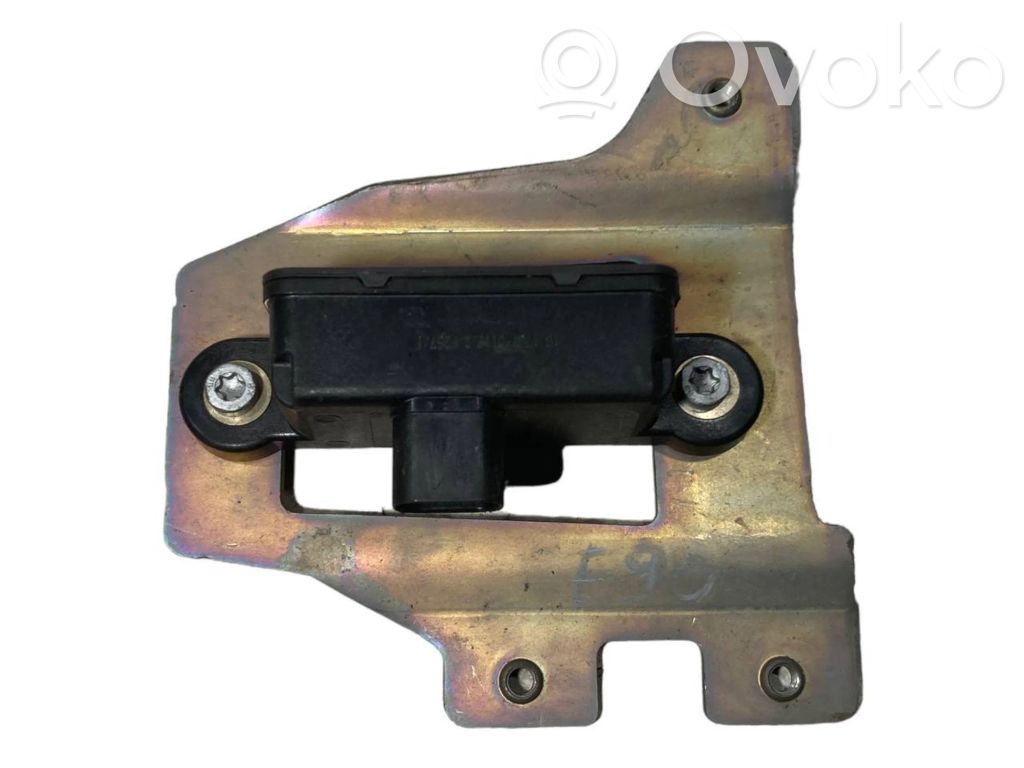 ESP (Electronic Stability Program) sensor (acceleration sensor)