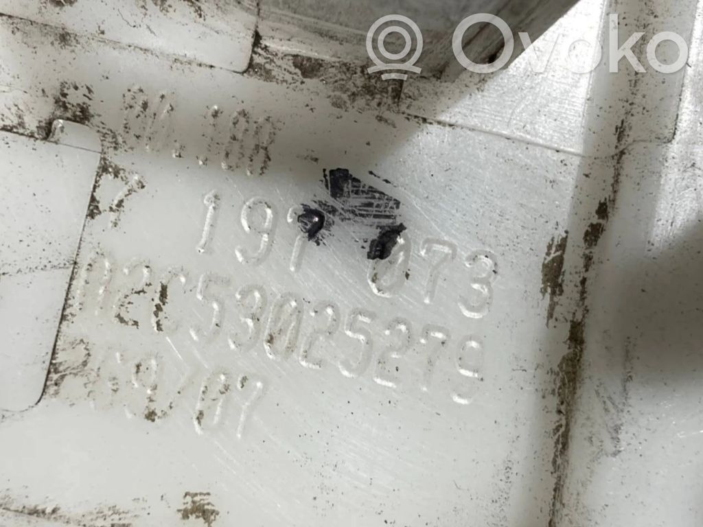 Fuel pump (in the fuel tank)