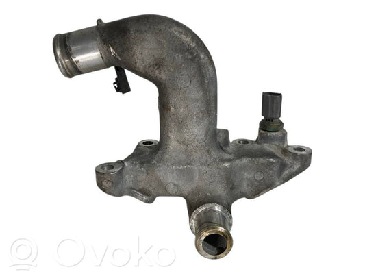 Caurulīte (-es) / šļūtene (-es)