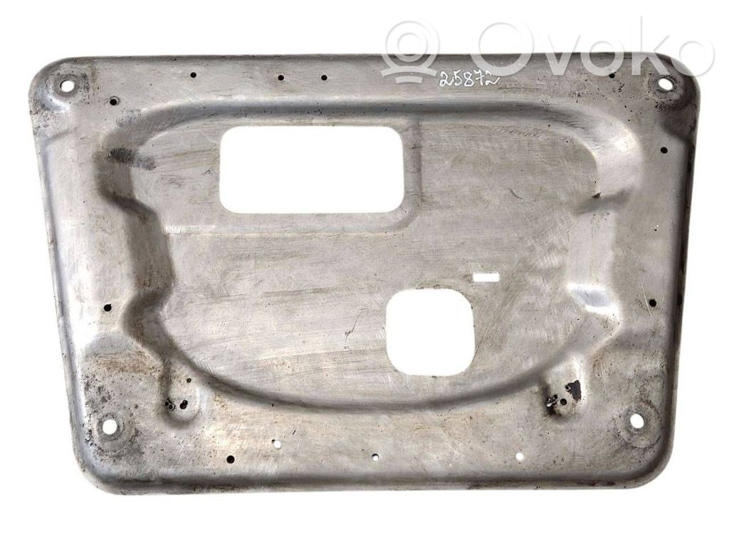 Engine underbody guard