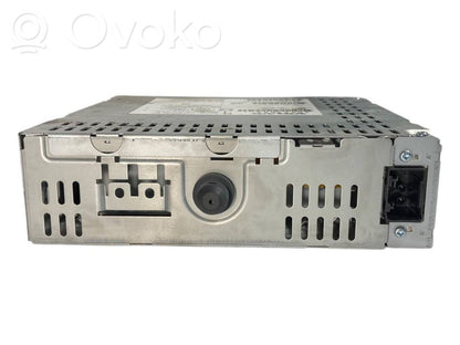 Radio / CD/DVD atskaņotājs / navigācija