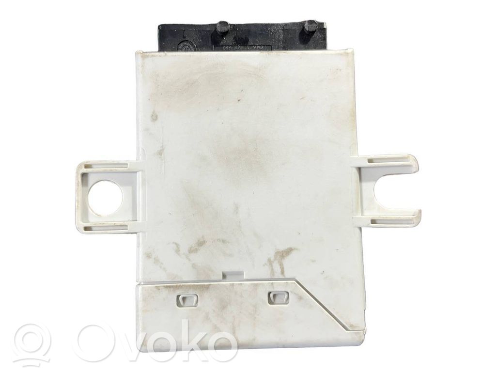 Trailer hitch control unit