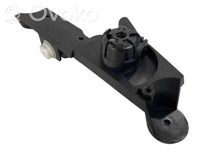 Ручка открывания капота двигателя