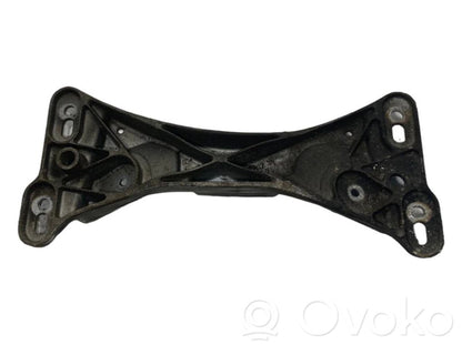 Pārnesumkārbas stiprinājuma kronšteins