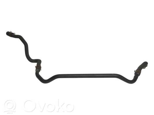 Caurulīte (-es) / šļūtene (-es)