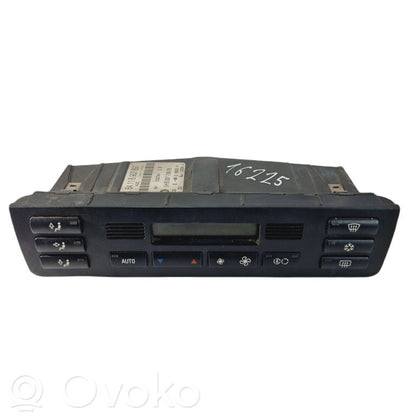Air conditioning / climate control / interior heating control unit (in the passenger compartment)