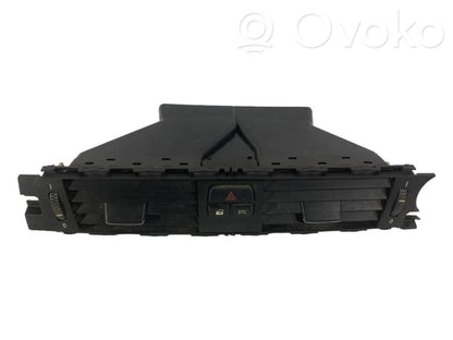 Centrālais gaisa ventilācijas režģis