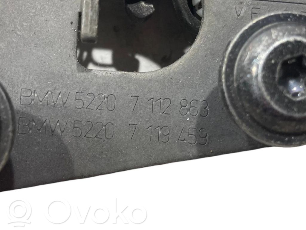 Sēdekļa atzveltnes slēdzene