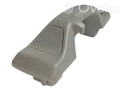 Priekšējais rokturis