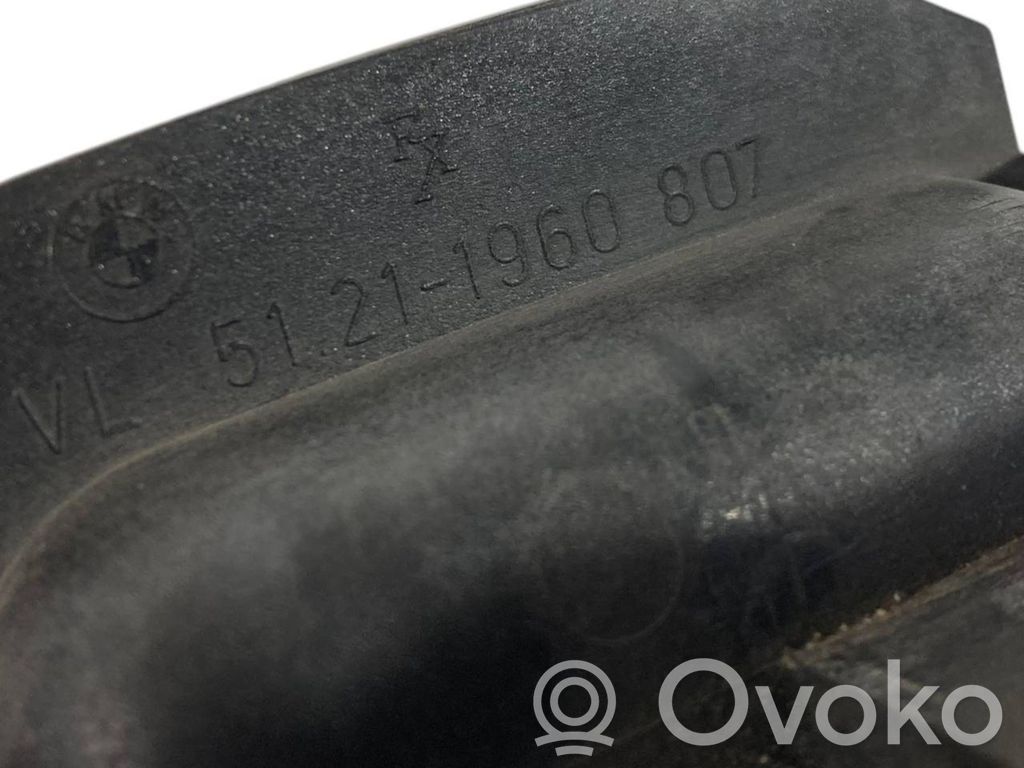 Internal opening handle