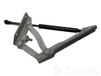 Engine hood damper
